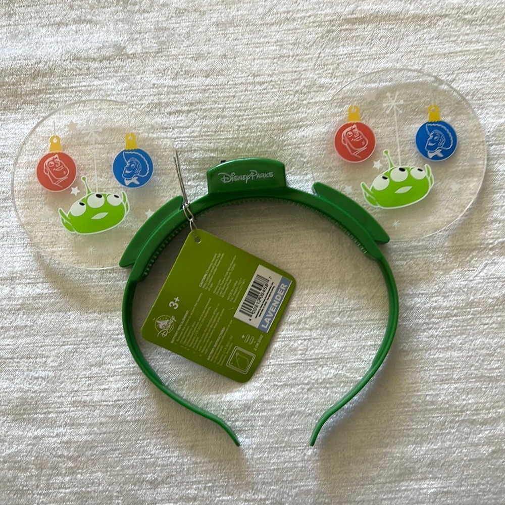 NWT Toy Story Alien Light Up Ears